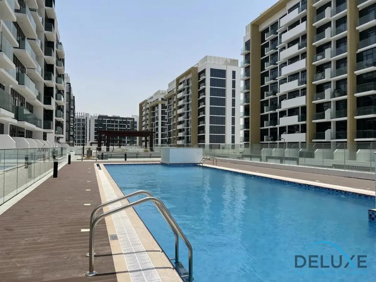 Reposeful Studio At Azizi Riviera 4, Al Merkadh By Deluxe Holiday Homes Dubái 0*,