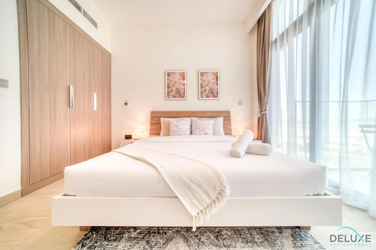 Reposeful Studio At Azizi Riviera 4, Al Merkadh By Deluxe Holiday Homes Dubái